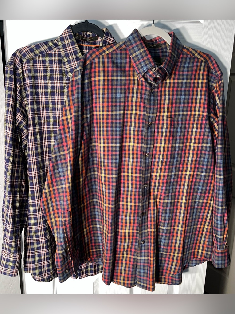 Lot of 2 Men’s Orvis Signature Collection Long Sleeve Button Shirt Medium M